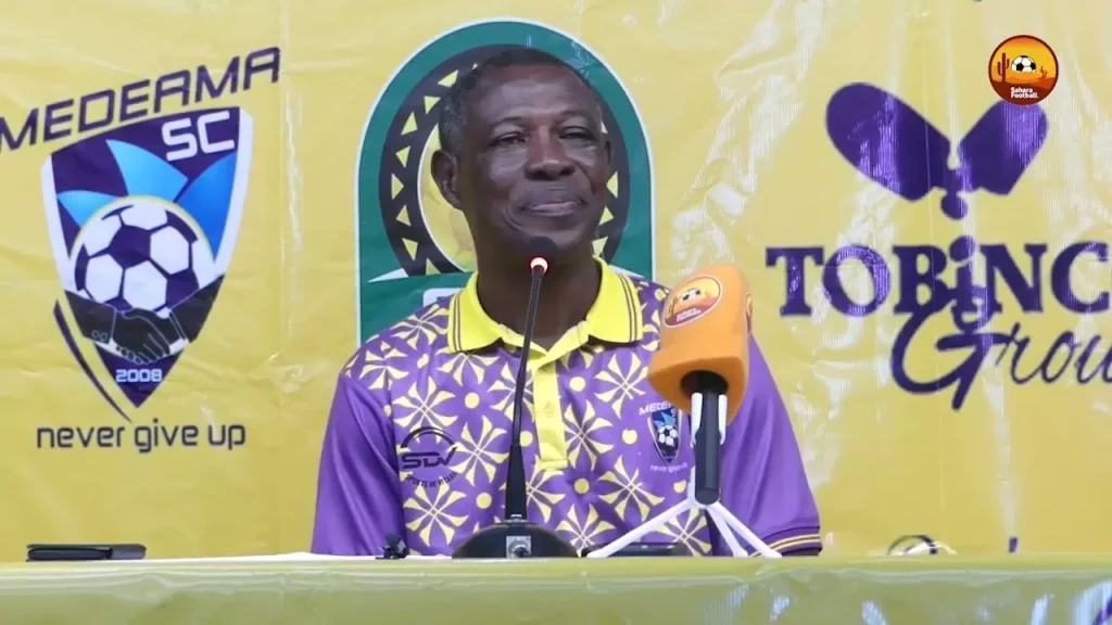 Kocha Evans Adotey aliyekua Medeama.